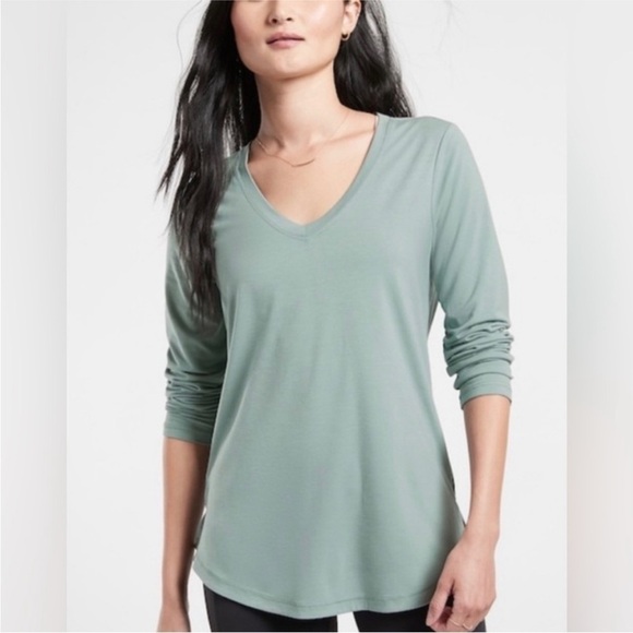 Athleta Tops - Athleta Essential V Neck Long Sleeve Top Seafoam Green